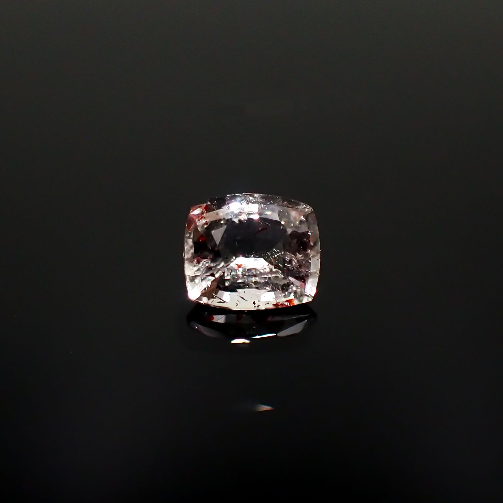 ティンカーベルクォーツ ブラジル産 0.41ct[240125446]5.3x4.5mm前後