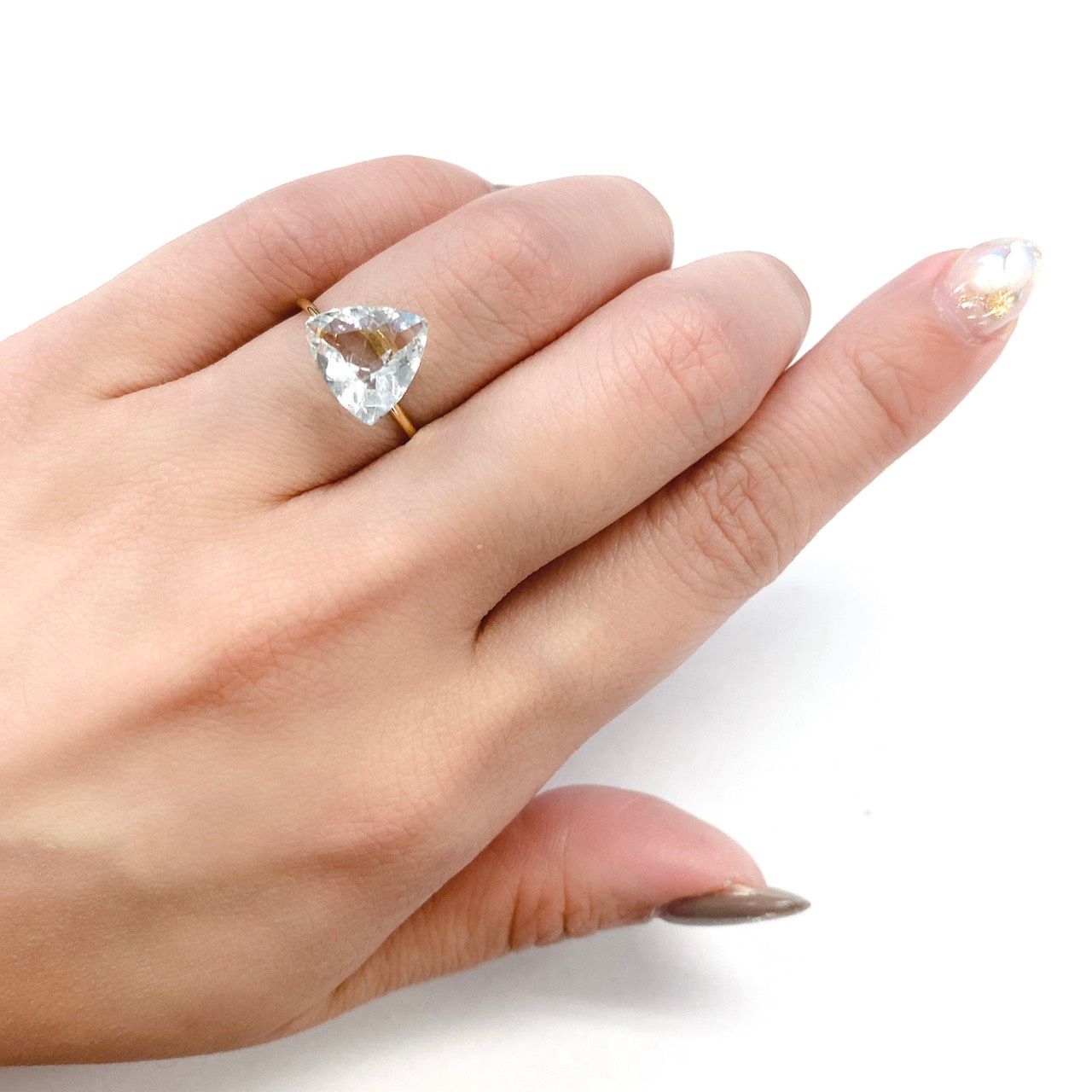 ハイアライトオパール メキシコ産 ルース 2.23ct[21058256]10.2×10.3mm前後