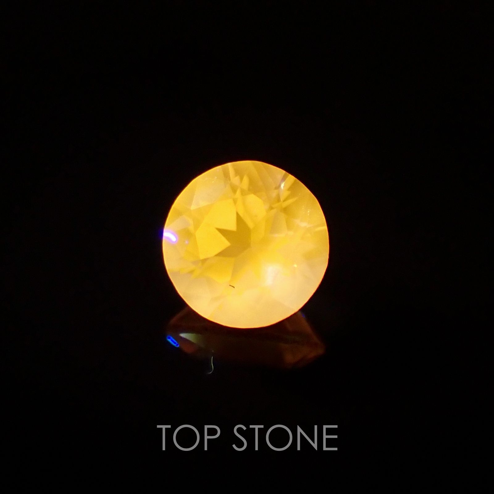 パープルスキャポライト(マリアライト) スリランカ産 ルース 0.2ct[21049563]4×4mm前後