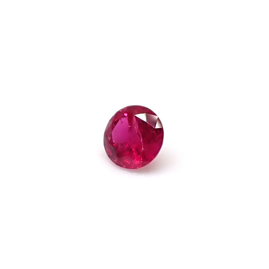 ルビー グリーンランド産 0.14ct / 3x3mm前後 [261033228]