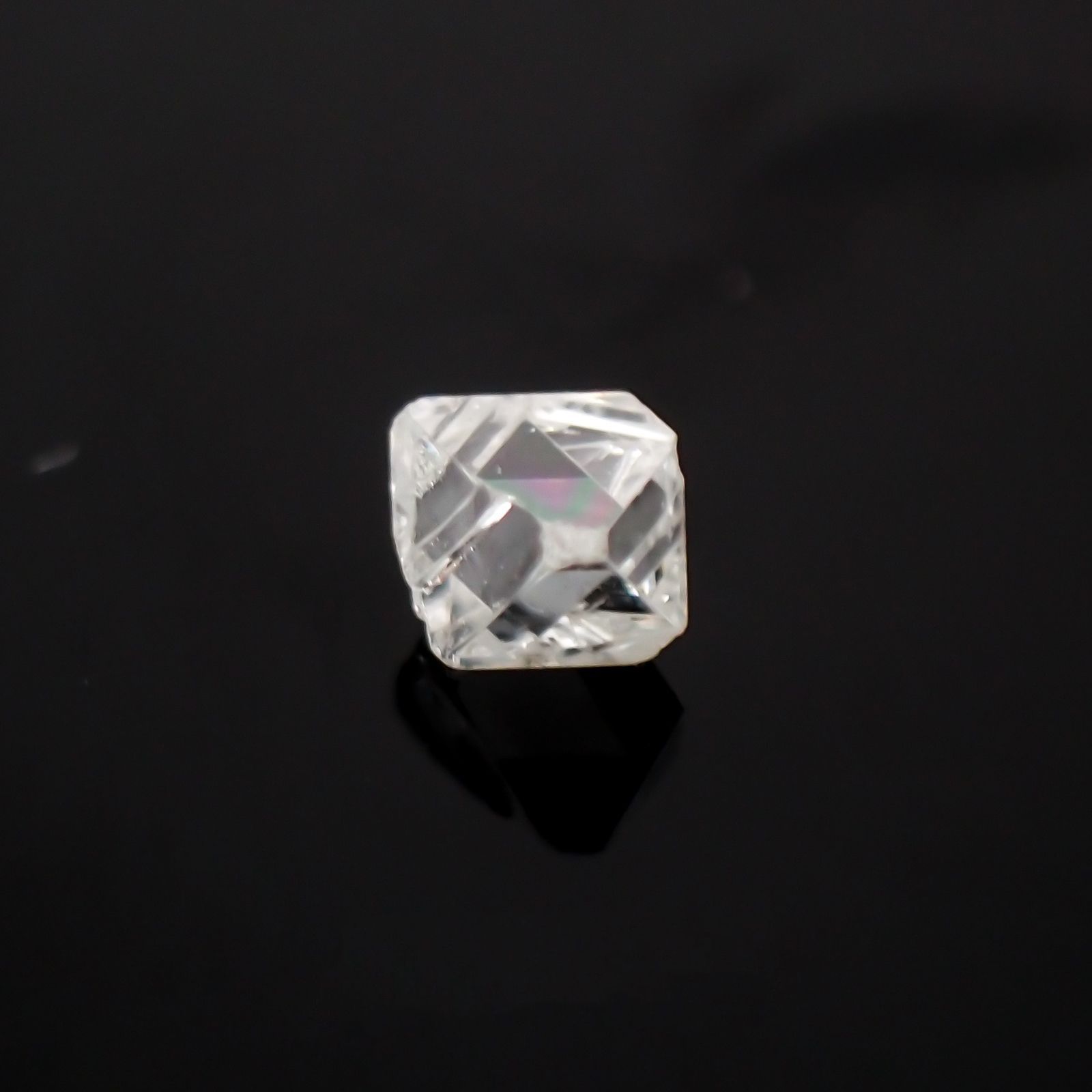 ソーヤブルダイヤモンド(宝石名ダイアモンド) ロシア産 原石・結晶 0.088ct 識別済[210410556]2.9×2.8mm前後