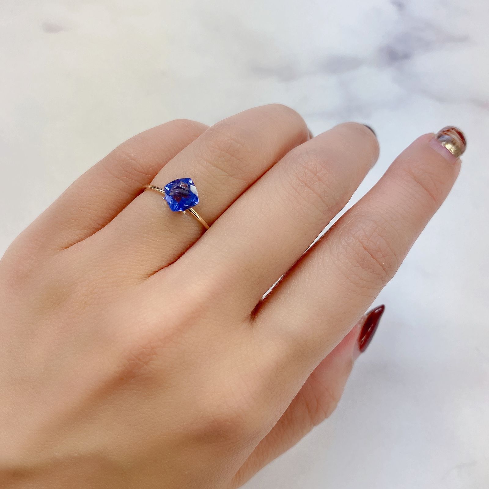 カラーチェンジフローライト(宝石名フルオライト) ブラジル産 1.106ct ソ付(彩珠)[20127809]6.2×6.1mm前後