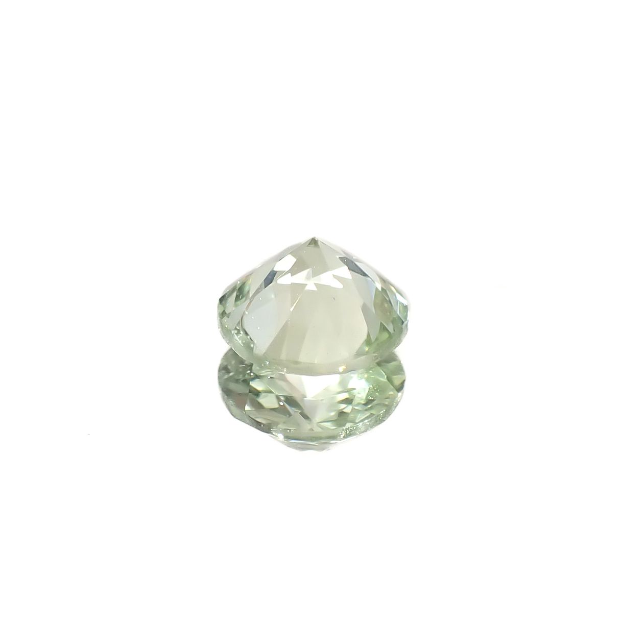 ミントガーネット タンザニア産 0.45ct [241229611]4.8x4.8mm前後