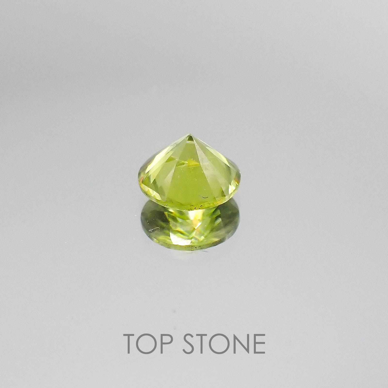 スフェーン マダガスカル産 ルース 0.89ct[20073870]6.1×6.1mm前後