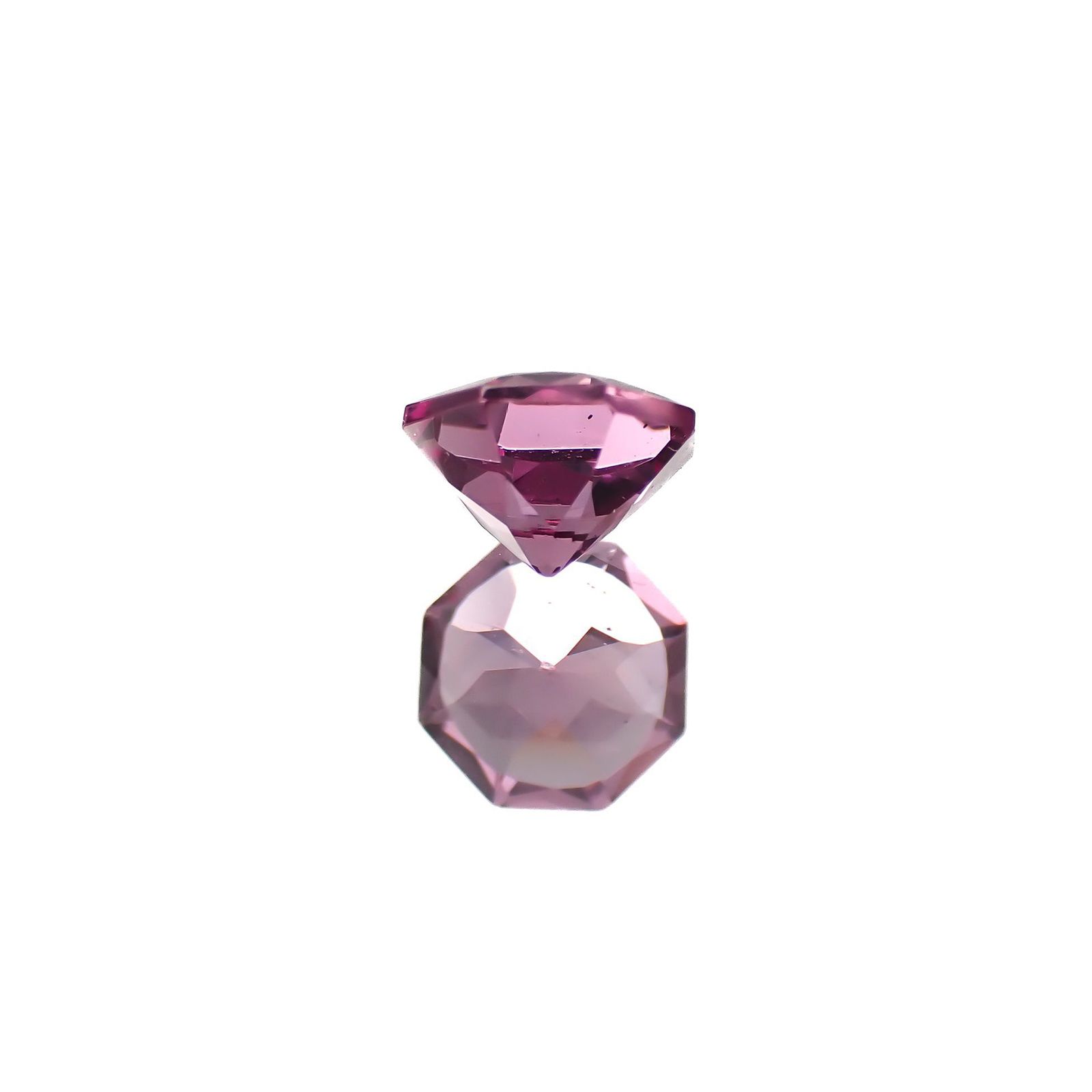 ◇オクタゴンカット◇カラーシフト マラヤガーネット(宝石名ガーネット)タンザニア産 0.65ct 識別済[220817565]5.1x5.1mm前後