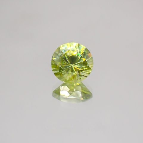 スフェーン(宝石名スフェーン)マダガスカル産 1.030ct ソ付(彩珠)[231224433]6.3x6.3mm前後