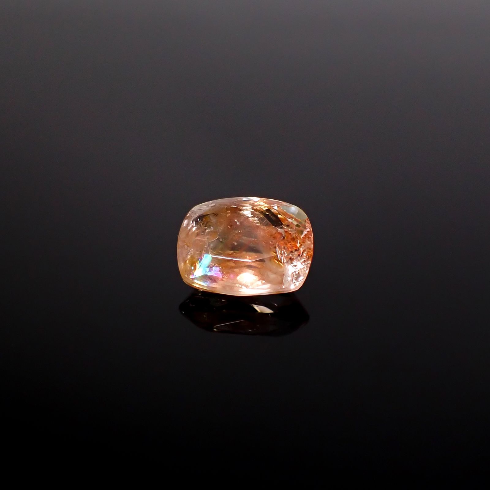 オーロラクォーツ ブラジル産 2.97ct / 10.4x8.2mm前後 [260331890]