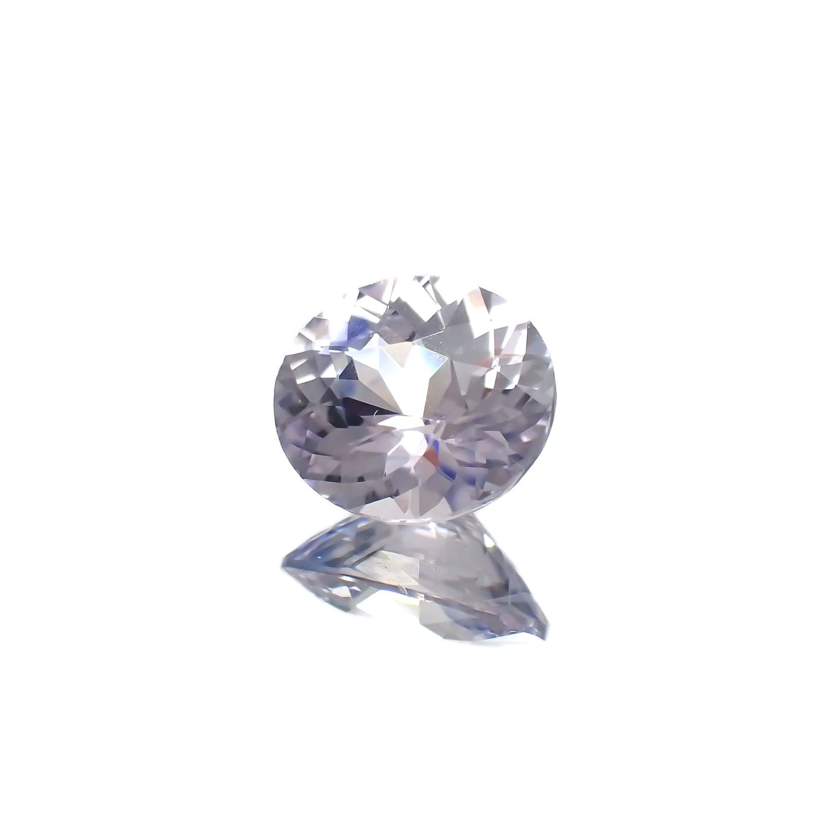 アイスラベンダーサファイア(宝石名サファイア)スリランカ/マダガスカル産 0.72ct 識別済[250817480]6x5.3mm前後