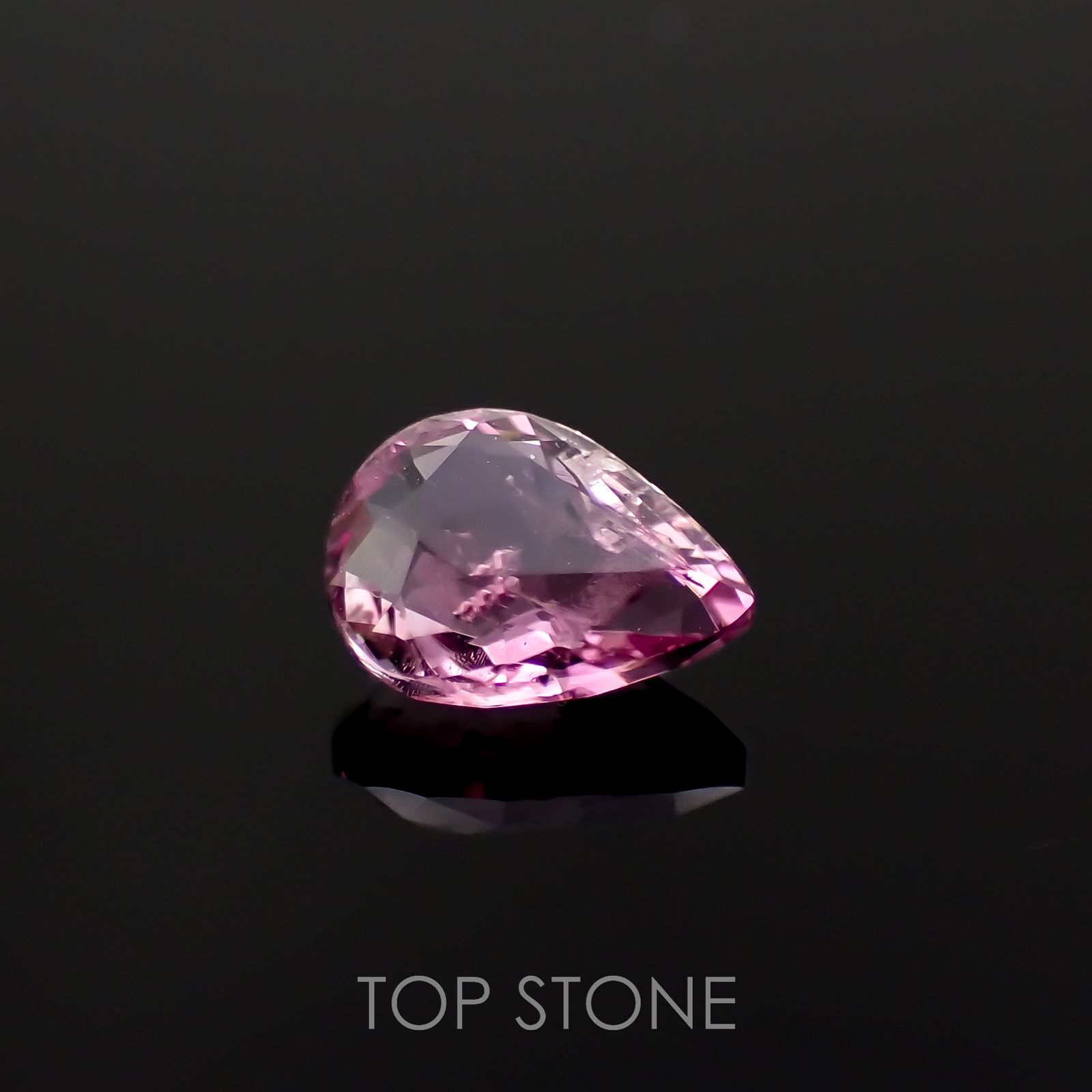 ピンクポードレッタイト(宝石名ピンク・ポードレッタイト)ビルマ産 0.936ct ソ付(彩珠)[221018921]7.2x5.3mm前後