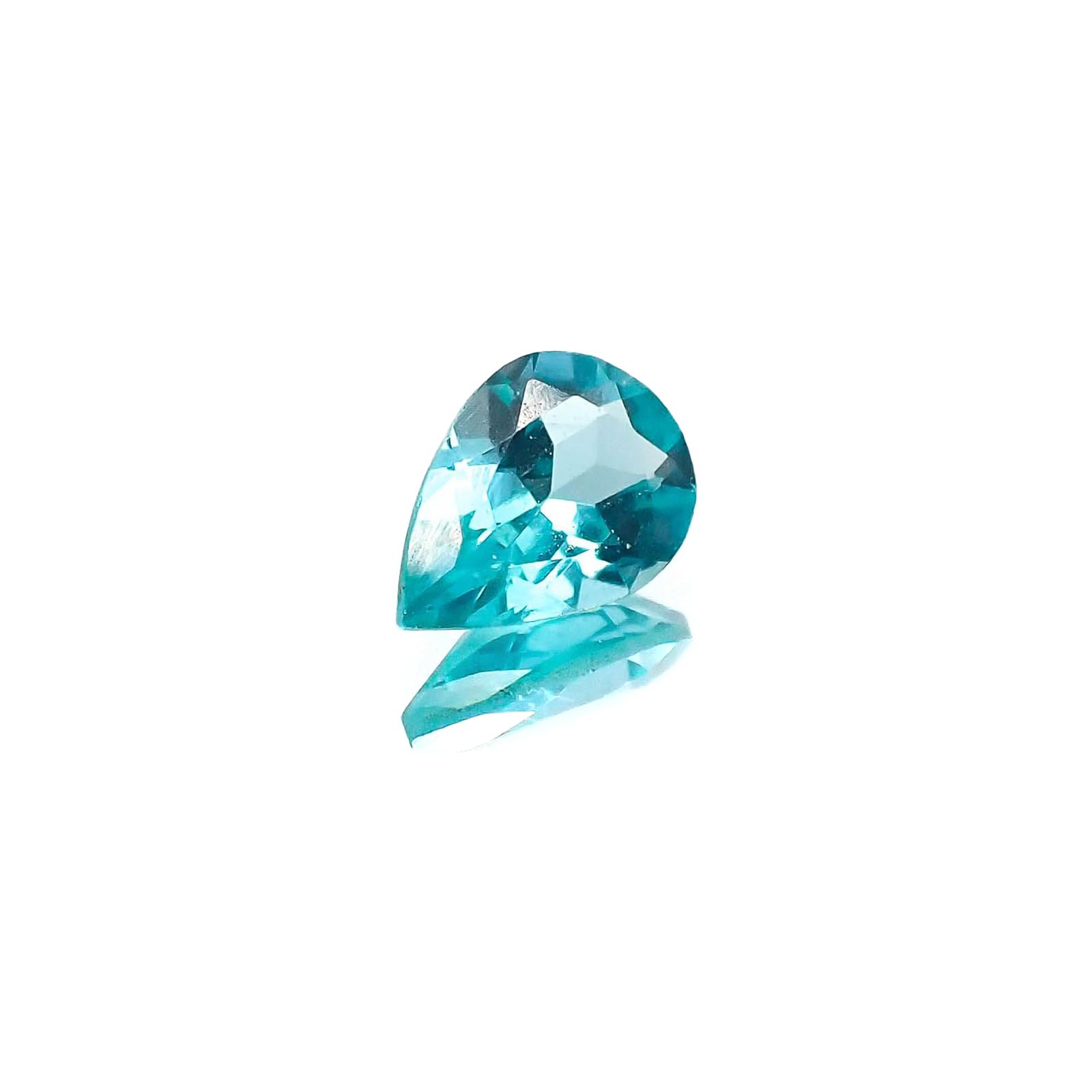 <ランダムセレクト1個販売> アパタイト ペアシェイプカット ブラジル産 0.65ct前後 / 7x5mm前後 [20074214]