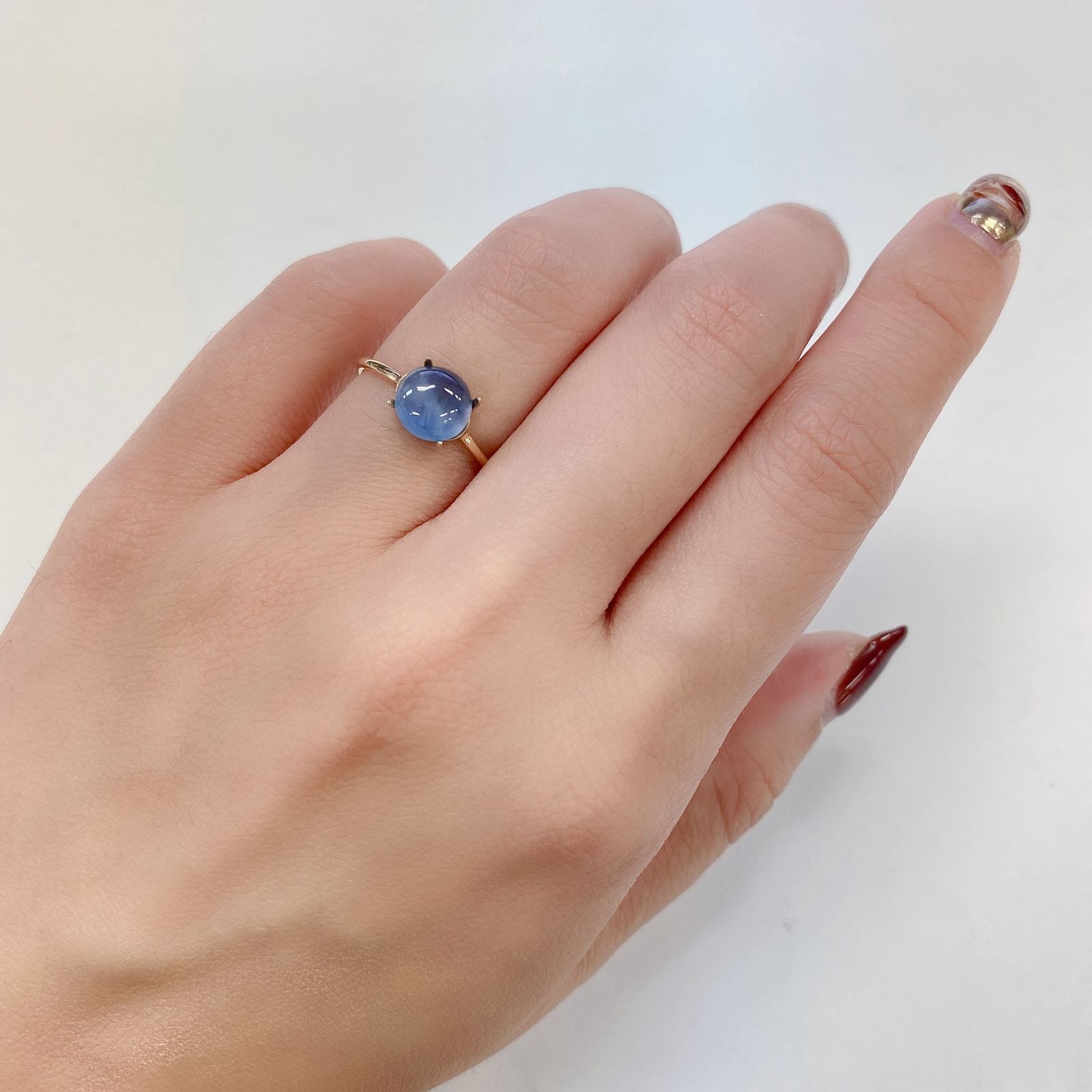 アパタイトキャッツアイ(宝石名ブルー・アパタイト・キャッツアイ)マダガスカル産 1.757ct ソ付(彩珠)[230823094]7.3x7.1mm前後