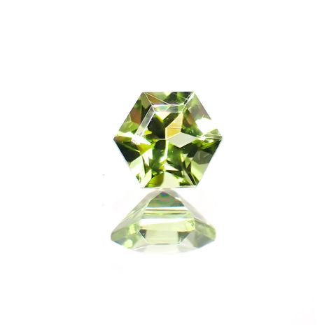 ◇ヘキサゴンカット◇ペリドット(宝石名ペリドット) パキスタン産 0.36ct 識別済[251013094]4.1×4mm前後
