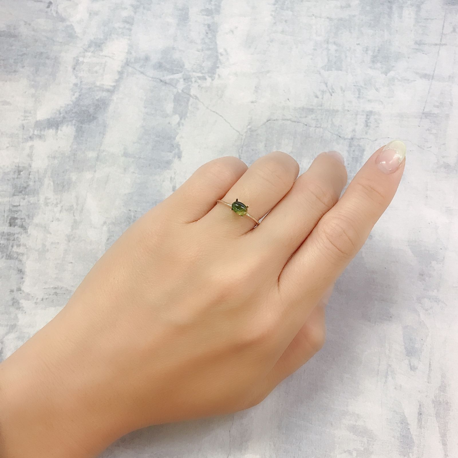 バイカラートルマリン コンゴ民主共和国/アフリカ産 0.57ct[220817358]6.1x4.2mm前後