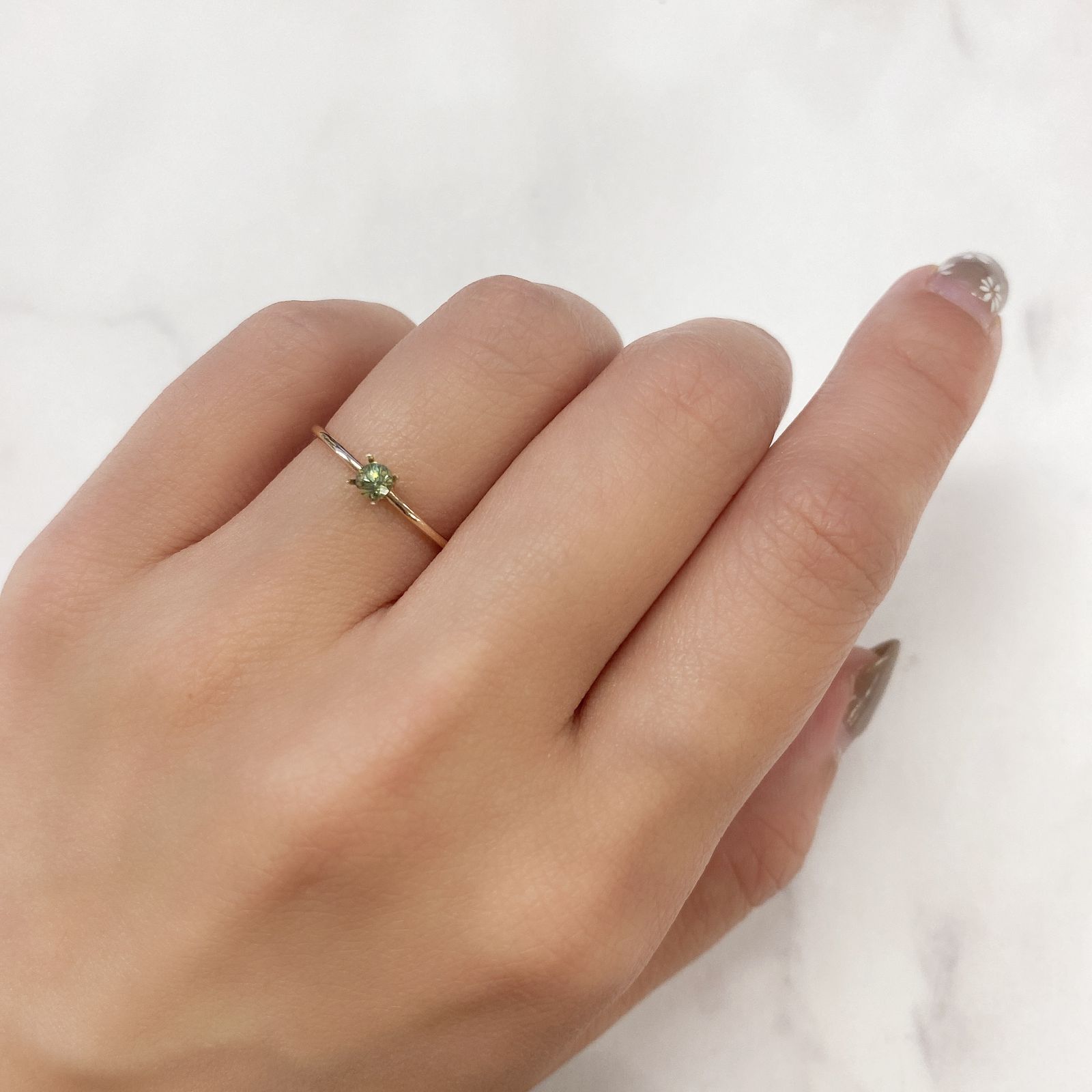 デマントイドガーネット(宝石名デマントイド・ガーネット) ナミビア産 0.18ct 識別済[210912789]3×3mm前後