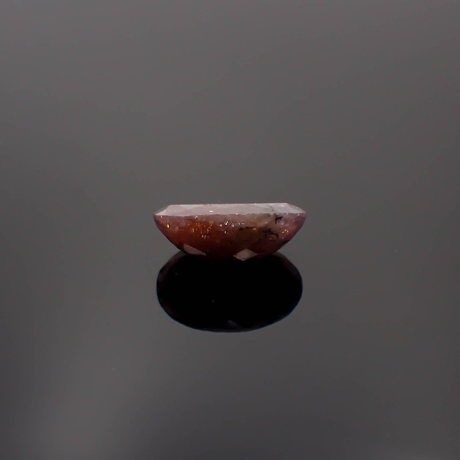 ブラッドショットアイオライト インド産 13.25ct[230622540]20.2x13.5mm前後
