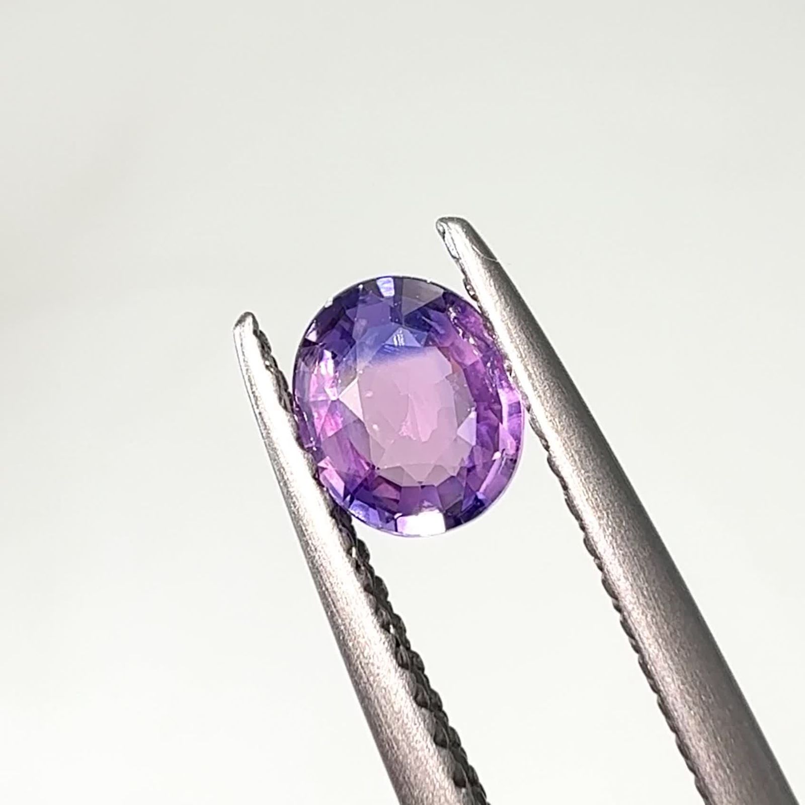 ウィンザーサファイア タンザニア・ウィンザー産 0.49ct