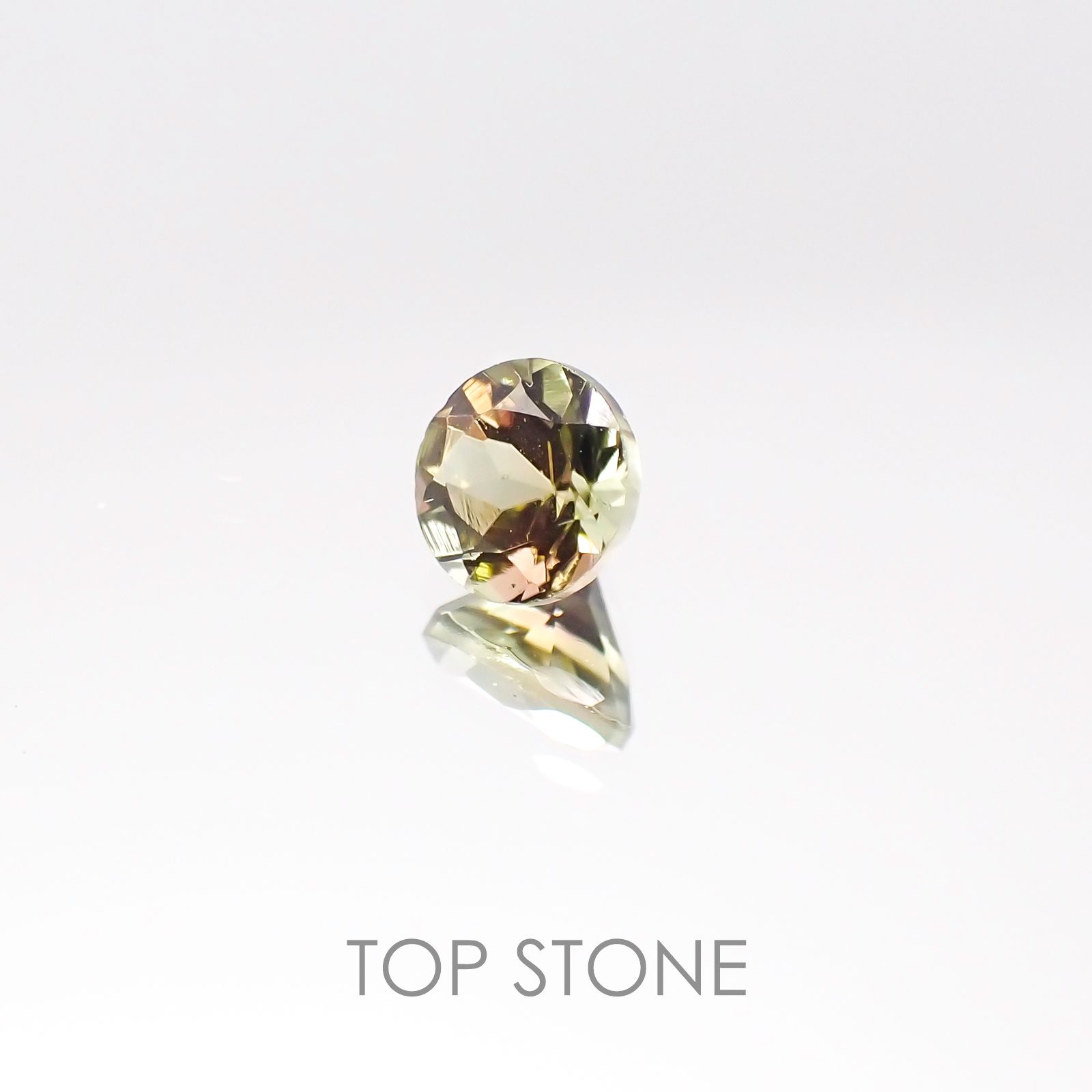 バイカラートルマリン ブラジル産 ルース 0.42ct[20106804]4.5×4.5mm前後