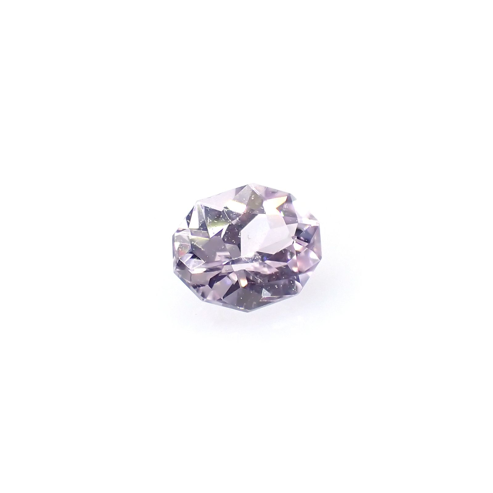 ◇カスタムカット◇アイスラベンダーサファイア(宝石名サファイア)スリランカ/マダガスカル産 0.29ct 識別済[240226285]4.6x3.3mm前後
