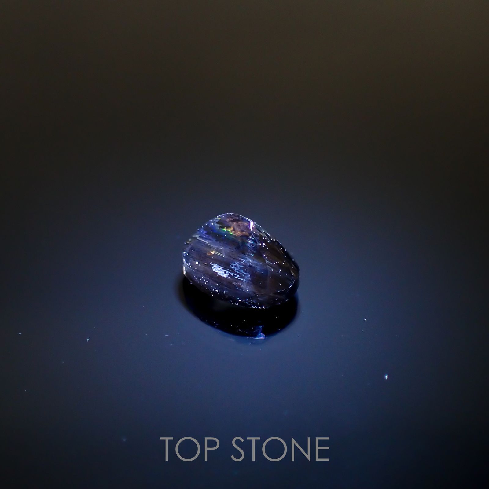 レインボースキャポライト(宝石名イリデッセント・スキャポライト) ブラジル産 1.48ct 識別済[210711525]8×5.9mm前後