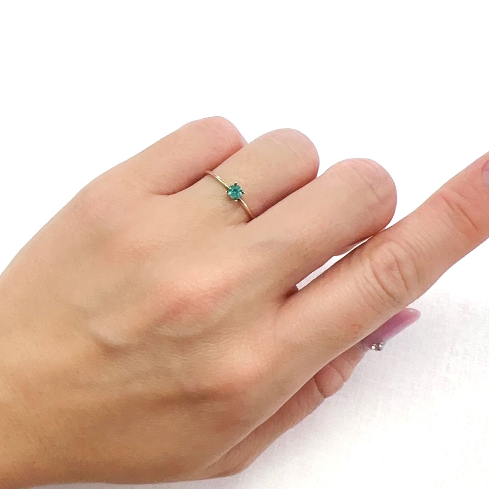 ◇オクタゴンカット◇エメラルド(宝石名エメラルド)ザンビア産 0.13ct 識別済[231224394]3.1x3.1mm前後