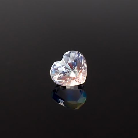 レインボームーンストーン マダガスカル産 0.58ct / 4.6x5.3mm前後 [260632379]