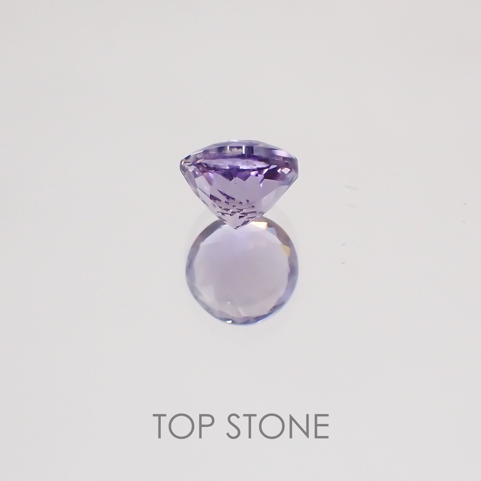 パープルスキャポライト(マリアライト) タンザニア産 ルース 0.47ct[21028761]4.9×4.9mm前後