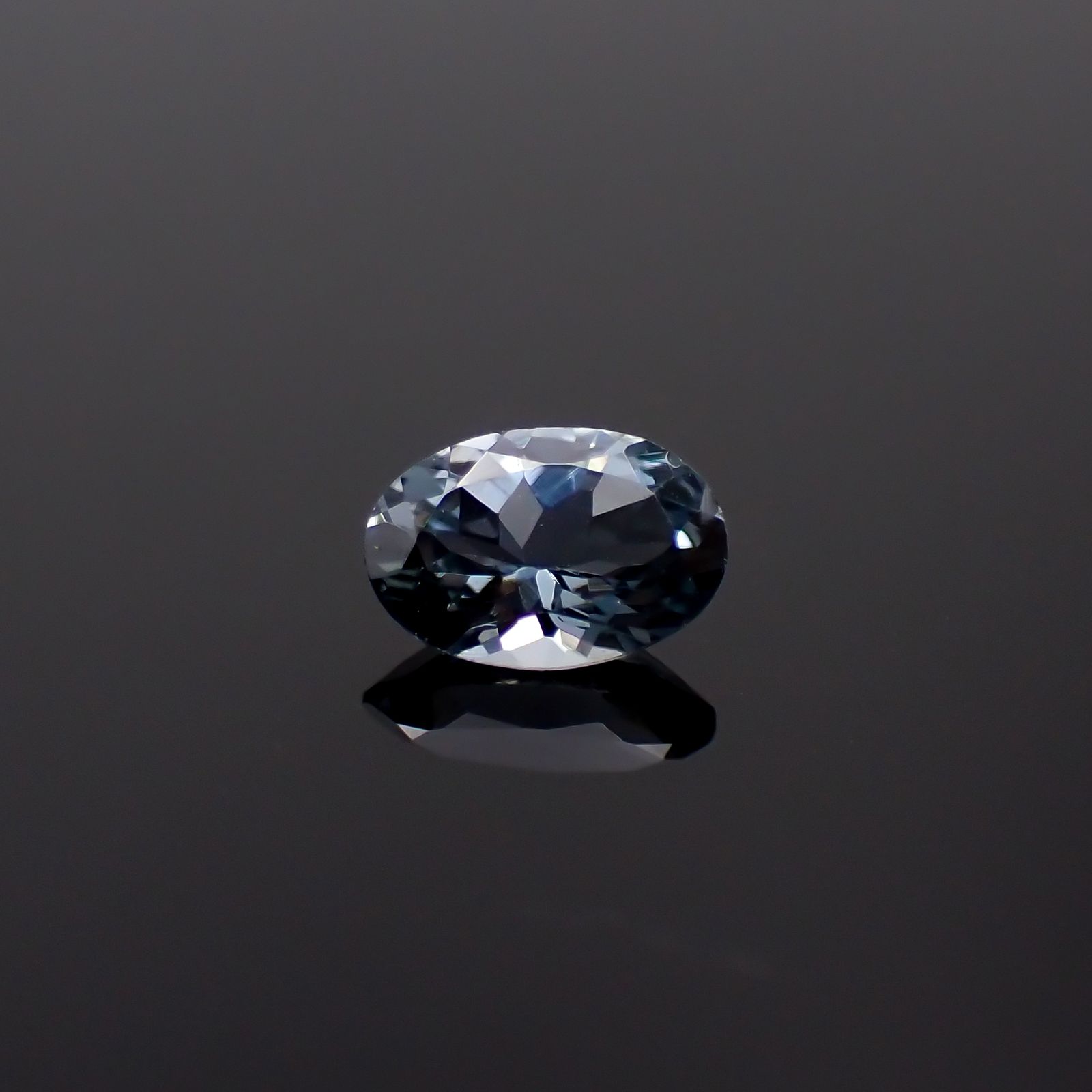 ブルーイッシュグレースピネル タンザニア産 0.48ct[231224886