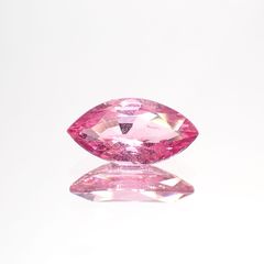 ホットピンクスピネル(宝石名ピンク・スピネル)タンザニア産 1.210ct ソ付(彩珠)[231124094]10x5.2mm前後