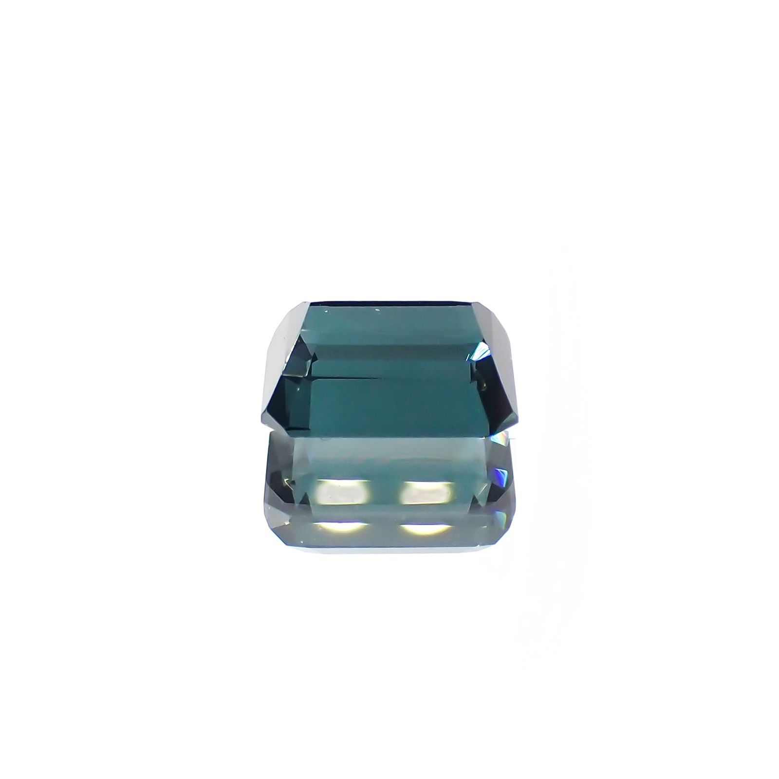 ブルートルマリン(宝石名ブルー・トルマリン) ナイジェリア/ブラジル産 ソ付(彩珠) 1.334ct / 7.3x5.8mm前後 [211013589]