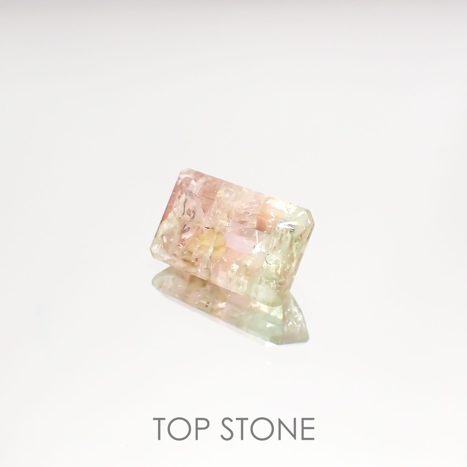 ゼブラトルマリン ブラジル産 2.69ct[220515923]10.7x6.9mm前後