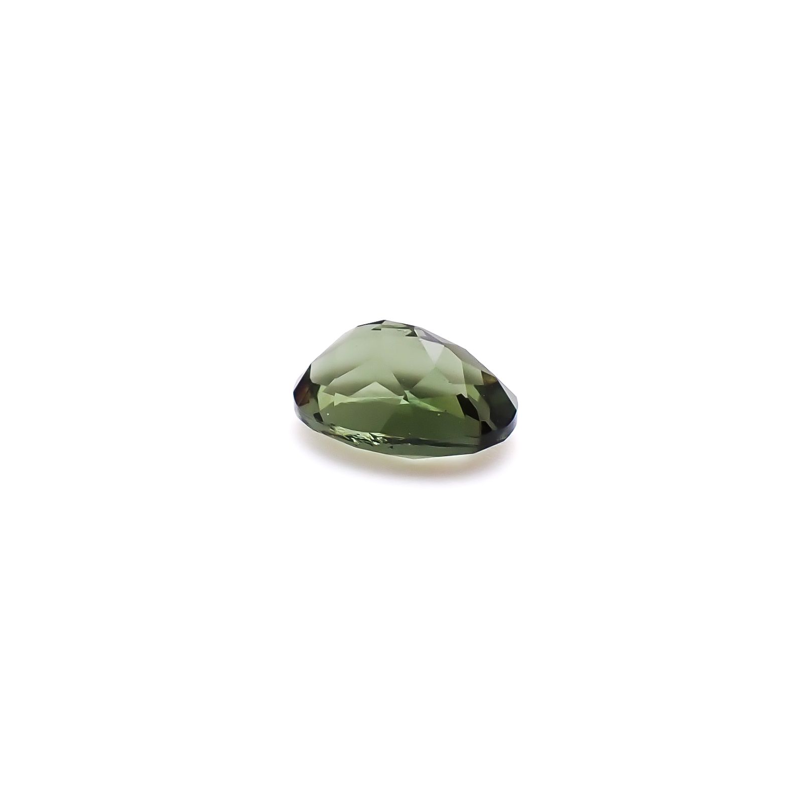 モルダバイト 発見地：旧チェコスロバキア 1.16ct / 8.2x6.2mm前後 [260832690]