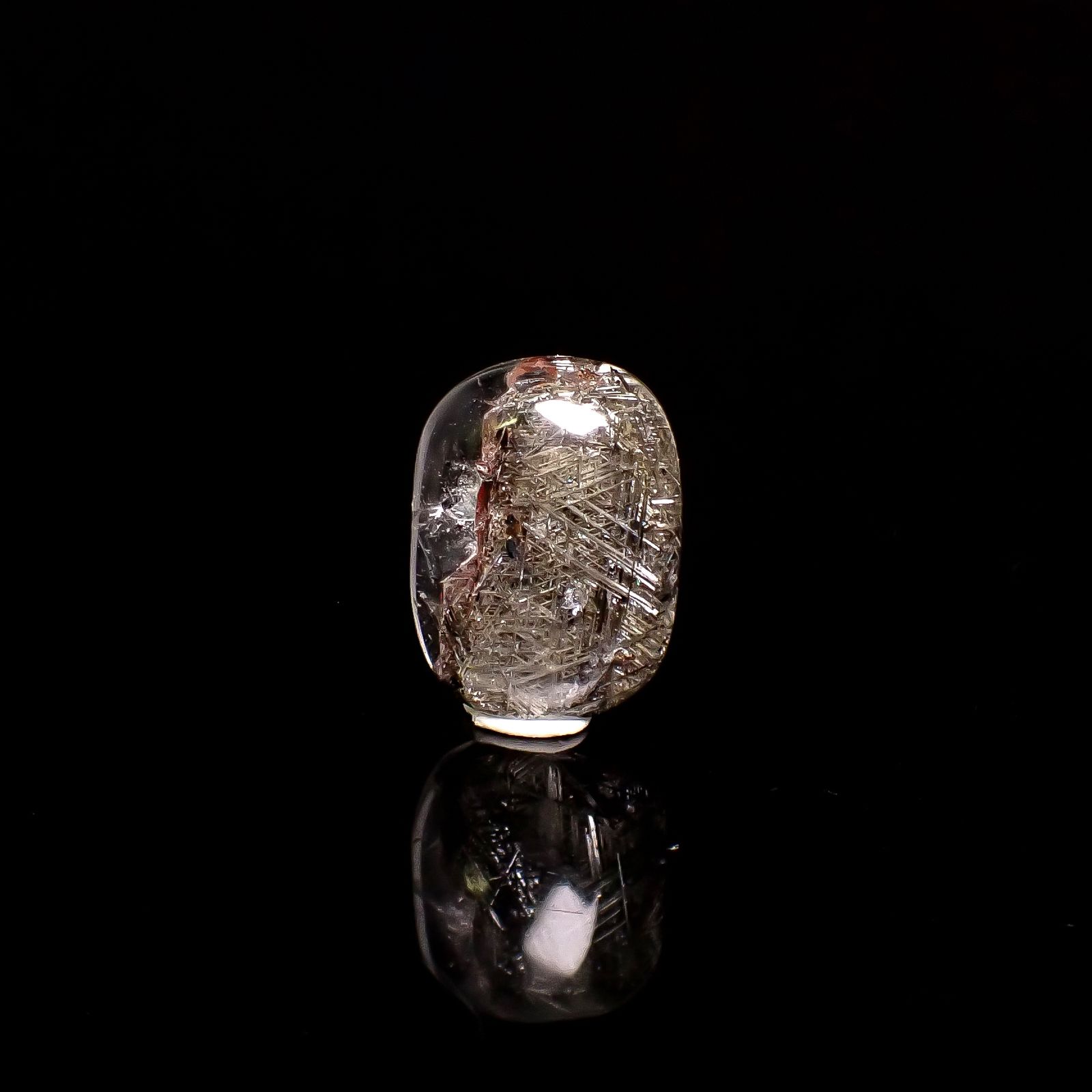 シルバールチルクォーツ ブラジル産 14.00ct / 20.3x14.9mm前後 [260131593]