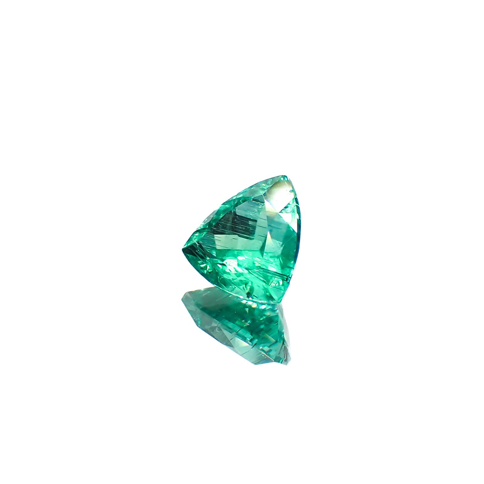 パライバトルマリン(宝石名トルマリン/別名パライバ・トルマリン)ブラジル・キントス鉱山産 0.503ct ソ付(宝貴協)[240928713]5.35x5.42mm前後