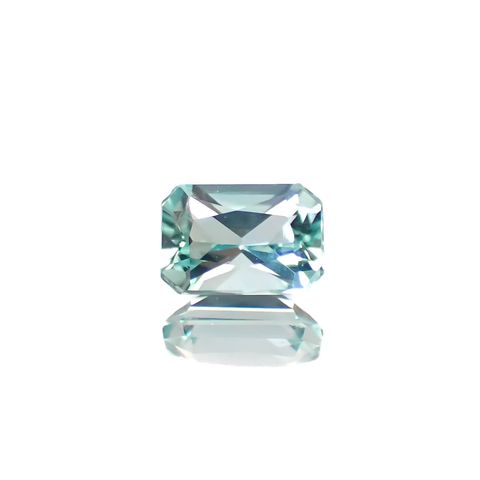 ミントベリル ナイジェリア産 0.31ct [250430198]5x3.4mm前後