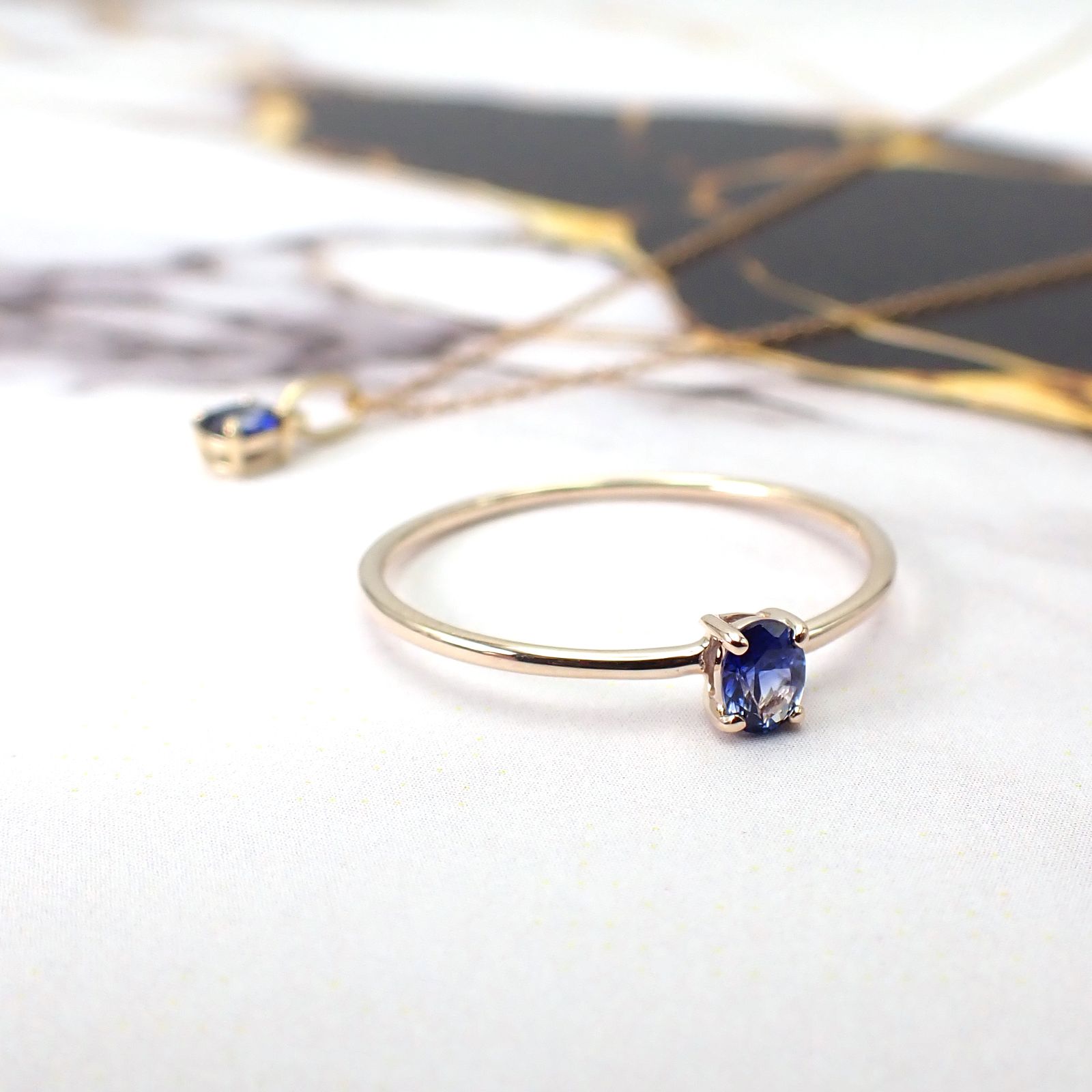 リング空枠：石留め▶サファイア（お客様製作例）