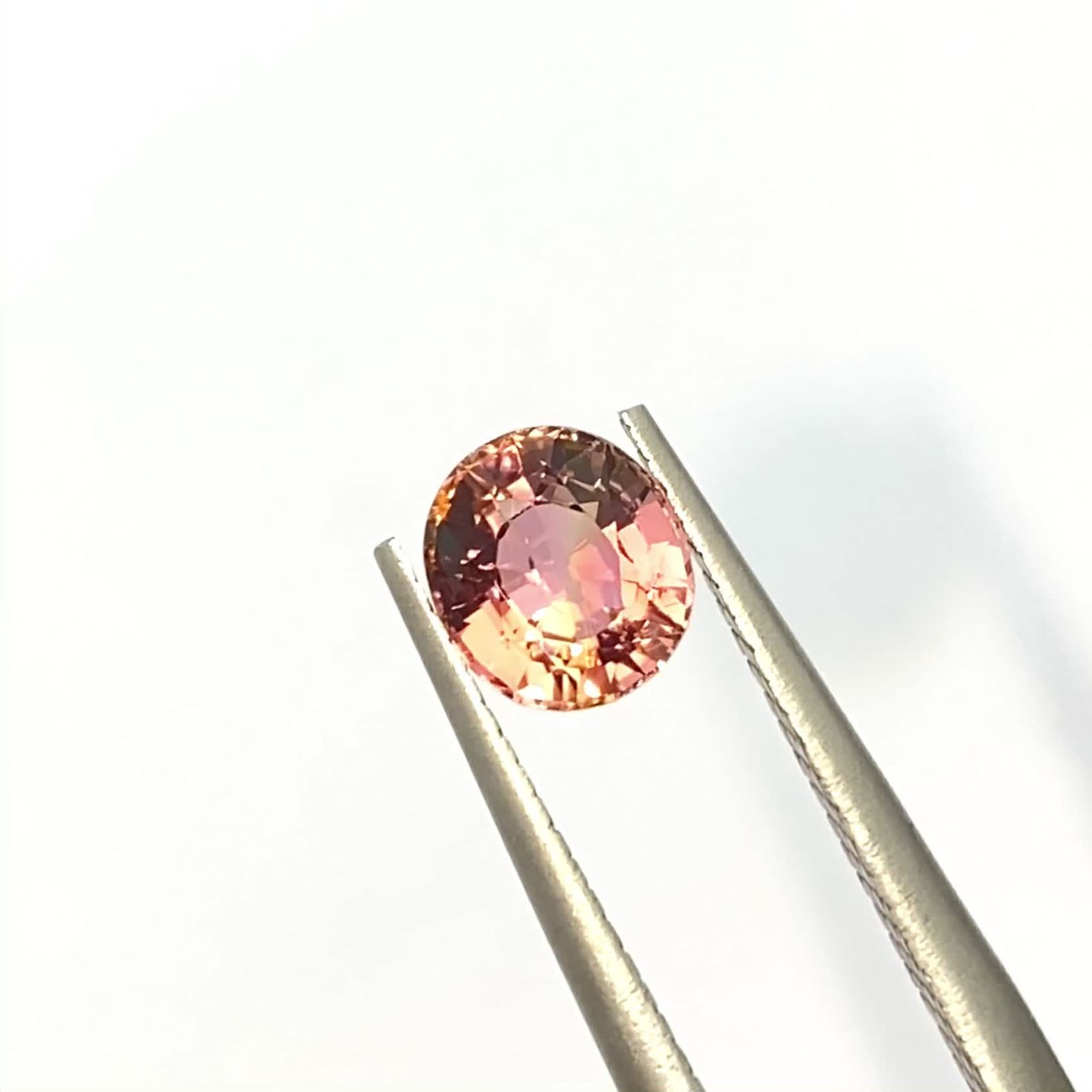 ローズピンクトルマリン(宝石名ピンク・トルマリン)ブラジル/アフリカ