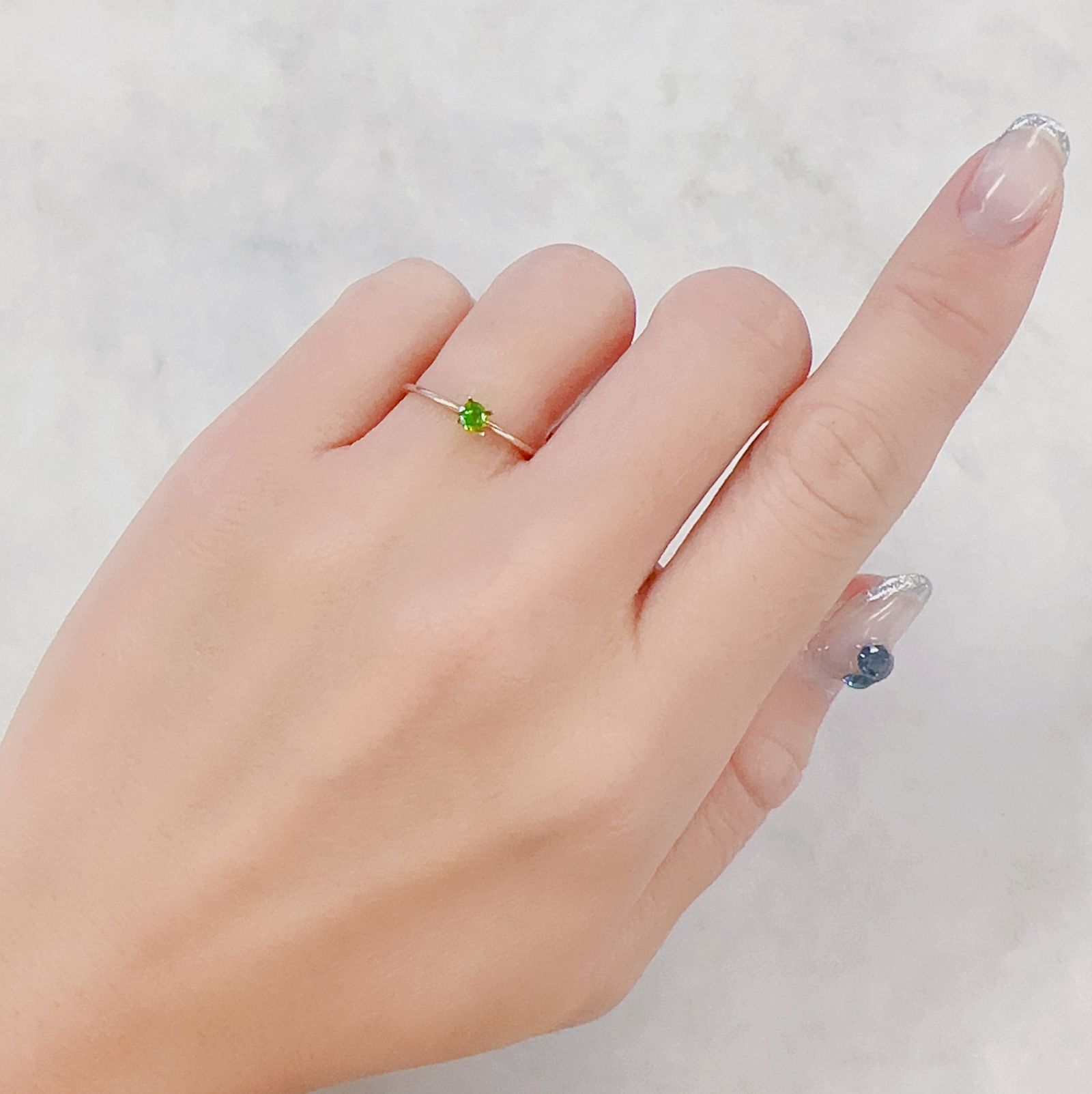 デマントイドガーネット(宝石名デマントイド・ガーネット)ロシア産 0.12ct 識別済[230622500]3.1x3.1mm前後