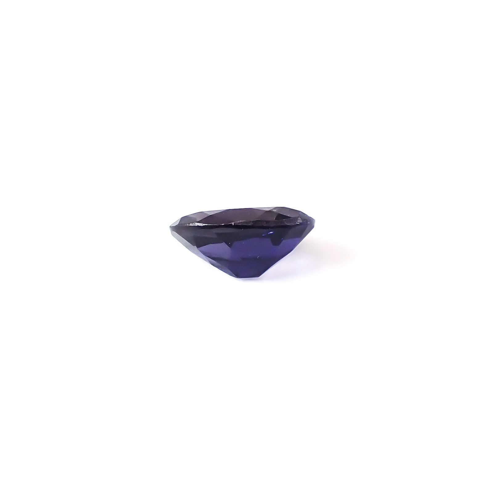 アイオライト タンザニア産 0.98ct / 8x6.1mm前後 [260231749]