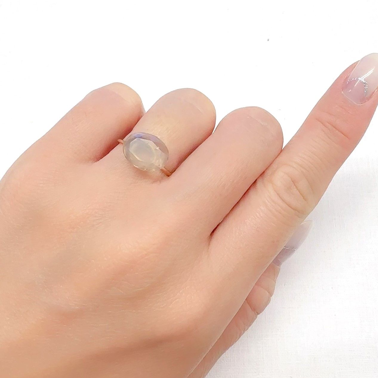 アイリスカルセドニー ブラジル・ミナスジェライス州産 2.02ct[240527810]11.8x9mm前後