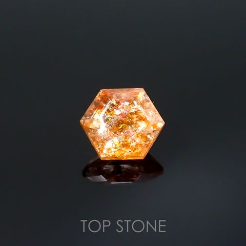 ◇ヘキサゴンカット◇イリュージョンサンストーン インド産 0.58ct[220115491]5.1x5.1mm前後
