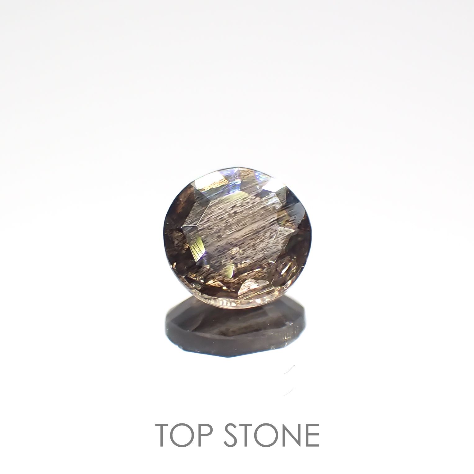 レインボースキャポライト ブラジル産 0.53ct[220817523]5.8x5.7mm前後