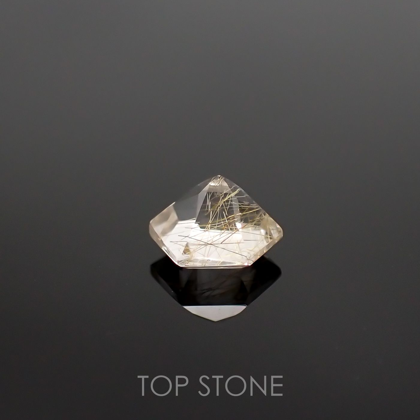 ◇ヘキサゴンカット◇ルチルクォーツSA ブラジル産 ルース 0.55ct[210611301]5.1×5.1mm前後