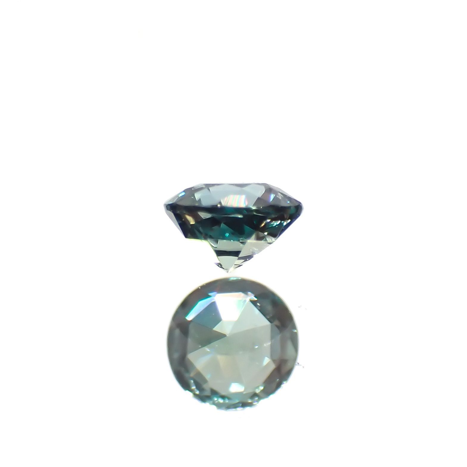 アレキサンドライト(宝石名アレキサンドライト)ブラジル産/EmeraldMains社製 0.148ct ソ付(彩珠)[220516025]3.2x3.2mm前後