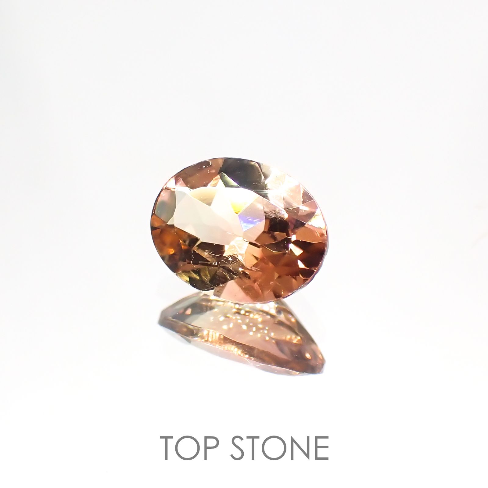 バイカラートルマリン(宝石名バイカラー・トルマリン) コンゴ民主共和国産 1.195ct ソ付(彩珠)[211013598]8.1×6.2mm前後