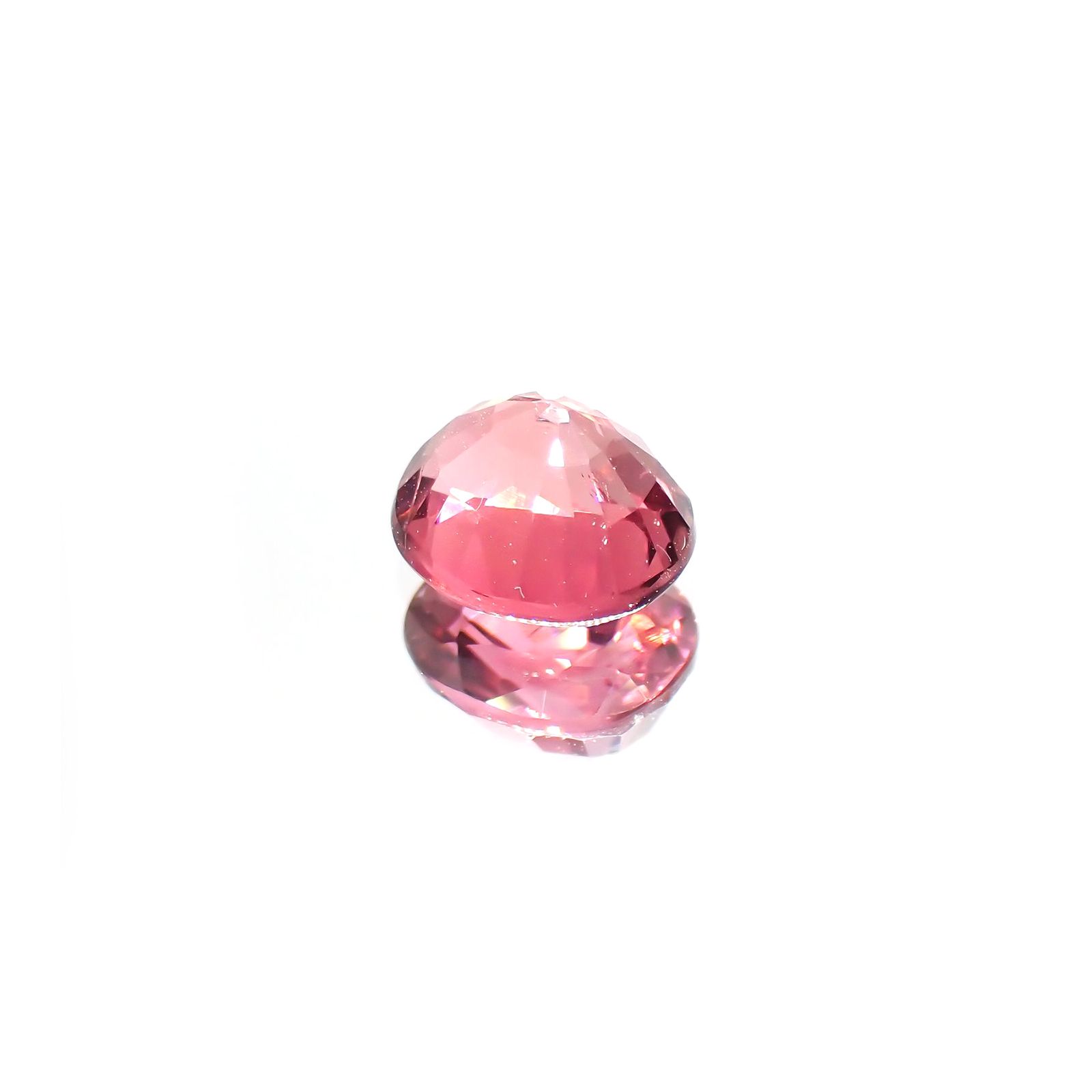 ローズピンクトルマリン(宝石名ピンク・トルマリン)ブラジル/アフリカ産 1.15ct 識別済[220114855]6.9x5.8mm前後
