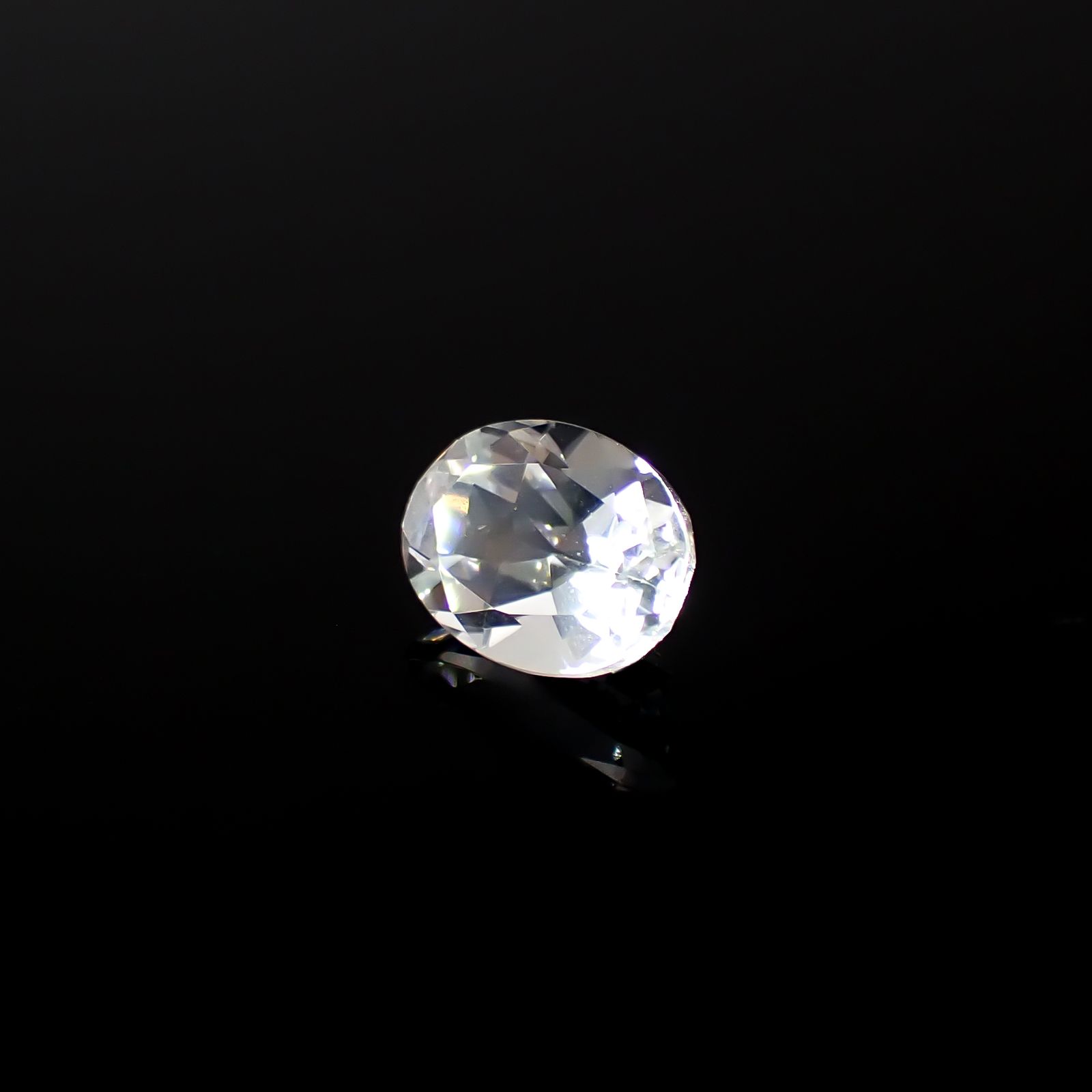 ゴッシェナイト パキスタン・ヒマラヤ産 1.79ct[240527461]9.1x7.1mm前後