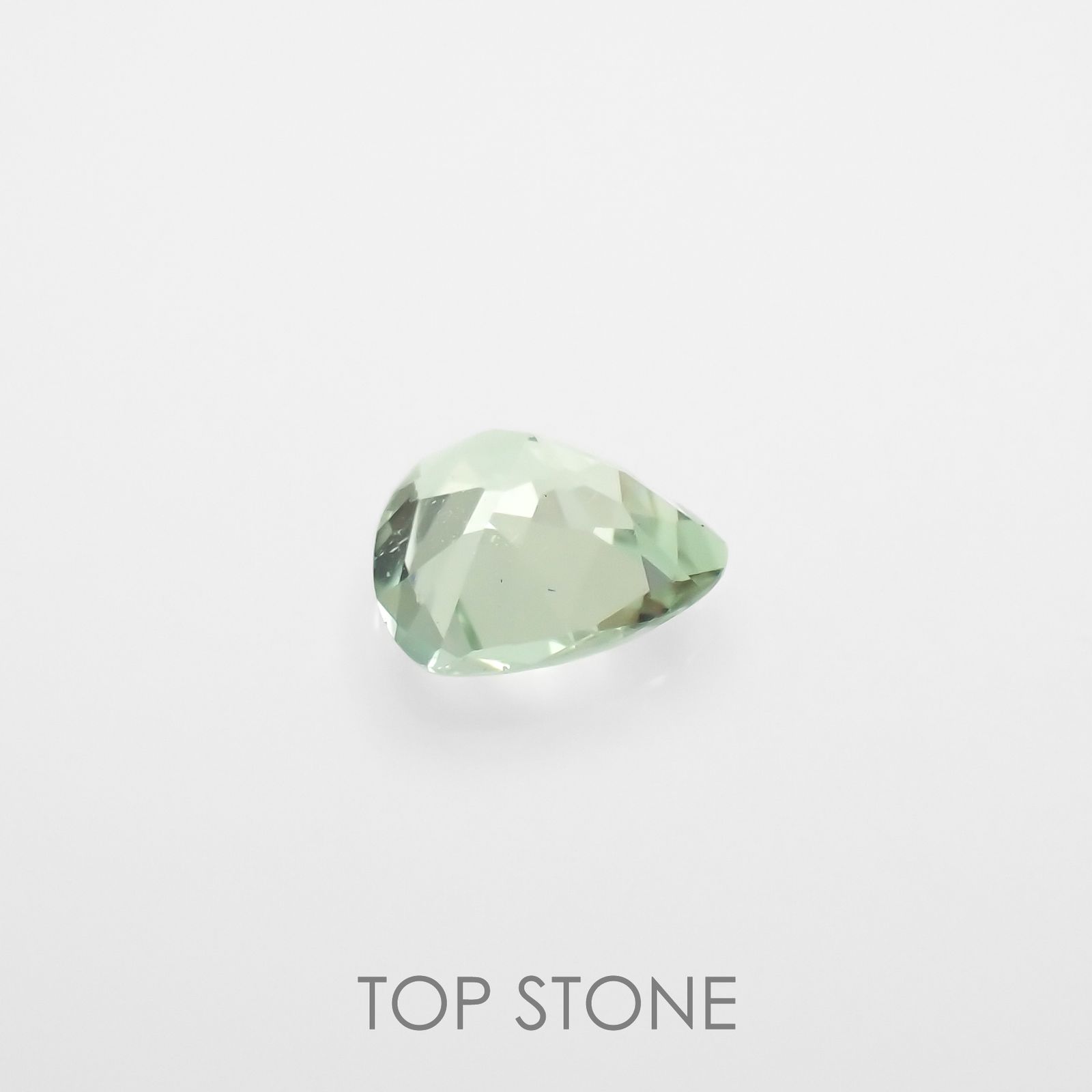 モンテブラサイト(宝石名モンテブラサイト)マダガスカル産 0.34ct 識別済[230120298]5x5mm前後