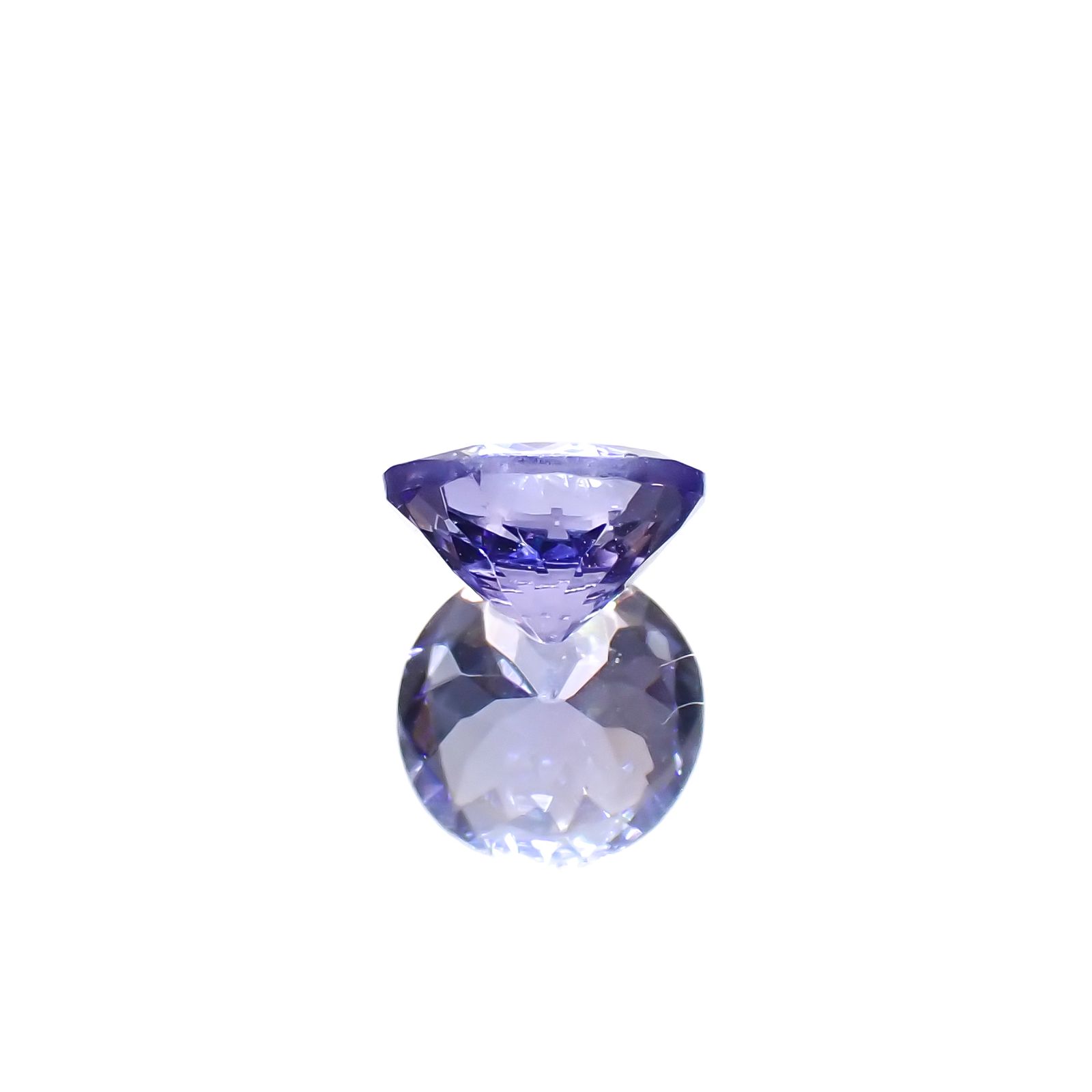 タンザナイト(宝石名タンザナイト)タンザニア産 0.67ct 識別済[240627882]5.6x5.6mm前後