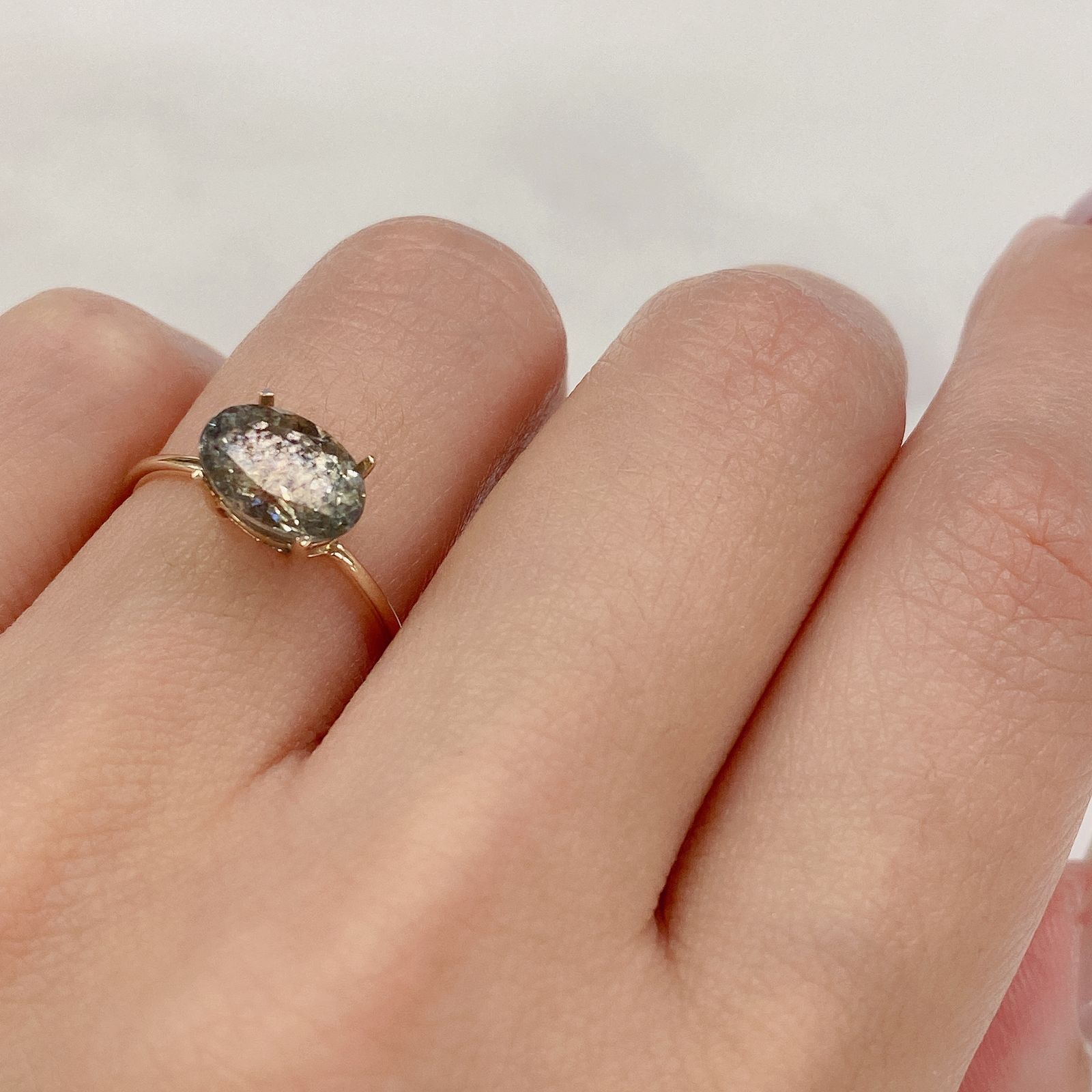 アベンチュリンアクアマリン(宝石名アクアマリン) ナイジェリア産 1.54ct 識別済[210712979]8.9×6.1mm前後