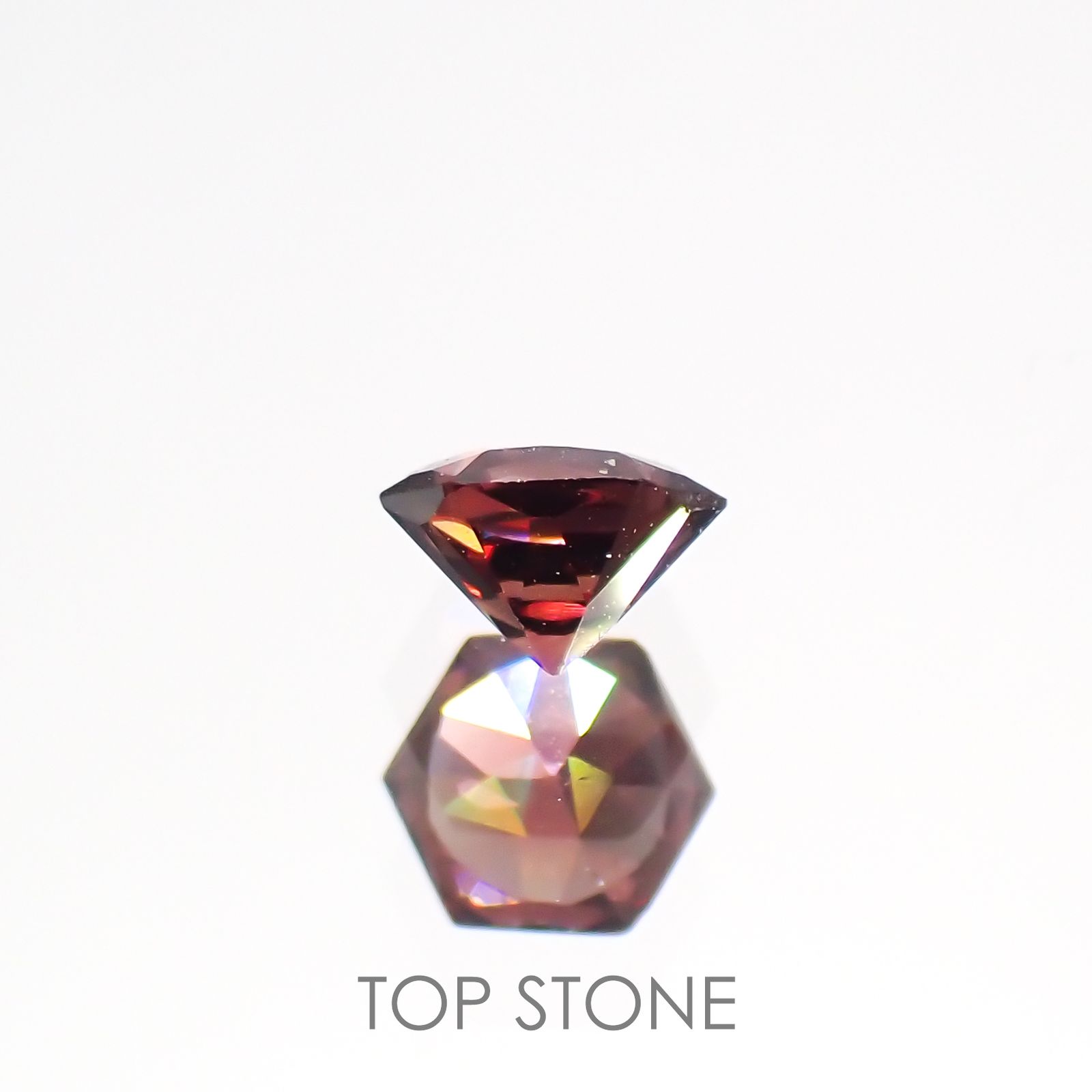◇ヘキサゴンカット◇レッドジルコン(宝石名ジルコン)スリランカ/カンボジア産 0.44ct 識別済[220114934]4x4mm前後